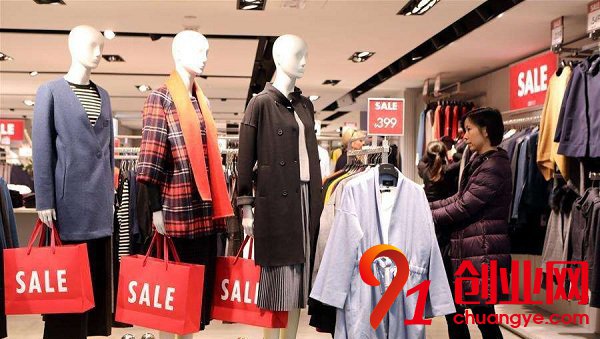 為什么實體商店越打折,顧客越少