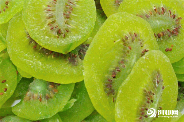 我愛吃零食為什么很多人選擇？投資少 總部1對1指導開店