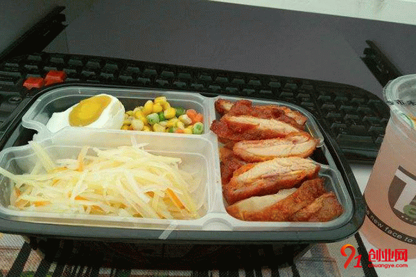 港其淋便當加盟好不好?親身經歷告訴你