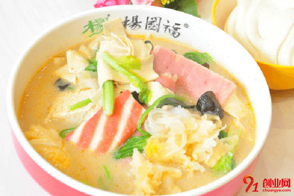 楊國(guó)福麻辣燙一年能賺多少?加盟費(fèi)怎么收取?