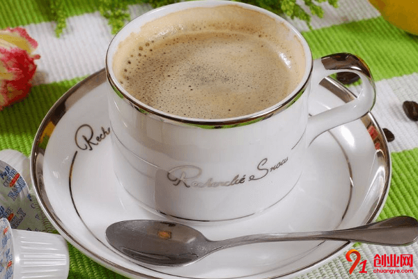 藍山咖啡加盟費要多少?需要三十萬的啟動資金