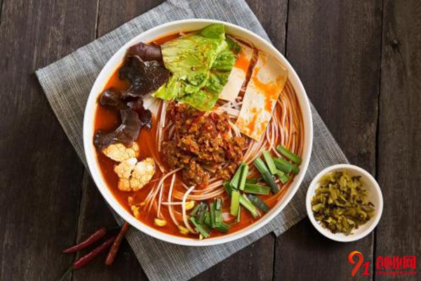 旗鼓村米線加盟費是多少?投資費用很合理