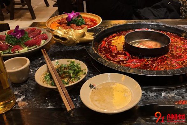 蜀大俠火鍋店一年能賺多少錢?多久能回本?