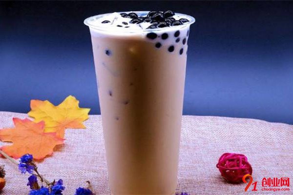 藍色狂想奶茶加盟費是多少?合理費用輕松加盟掙錢