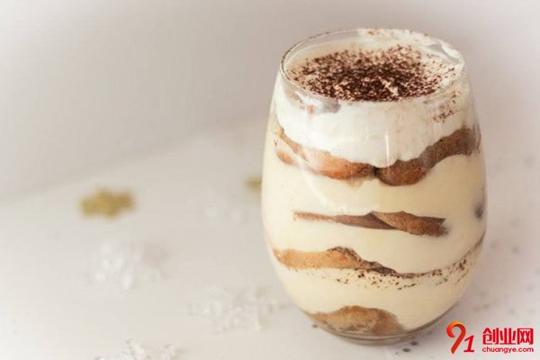 藍(lán)色狂想奶茶加盟品牌怎么樣?好品牌影響力大