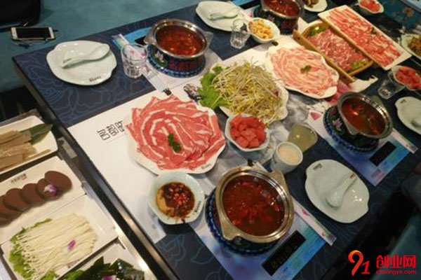 名都曉荷塘火鍋店加盟讓你輕松賺錢