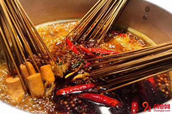 刷把簽簽麻辣燙加盟費(fèi)是多少?3萬元讓創(chuàng)業(yè)不是夢