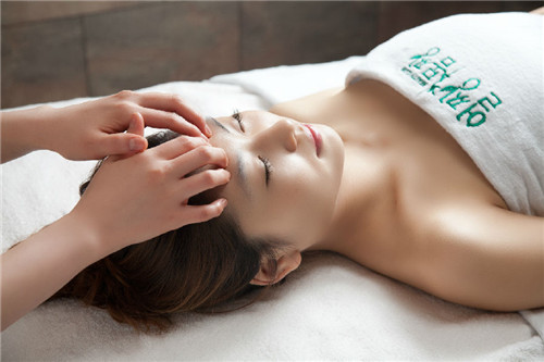 顏靚體靚美容院 顏靚體靚美容院