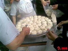 加盟包子店，小生意做成大買賣