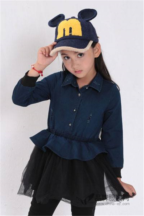 1496110370800082986.jpg 小豬卡迪服飾01_團(tuán)本.jpg