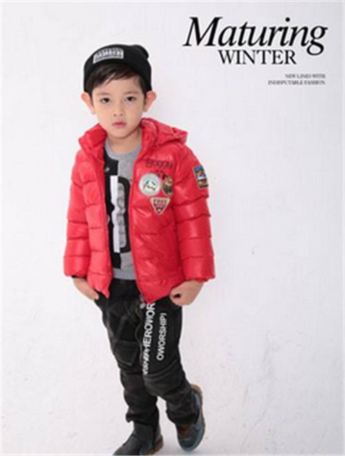 1496110381066015692.png 小豬卡迪服飾02_團(tuán)本.png