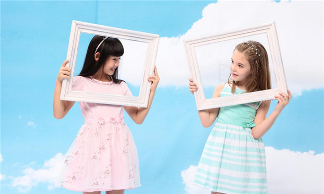 哈樂猴品牌童裝加盟代理.jpg 哈樂猴品牌童裝加盟代理.jpg