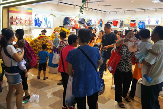 小白鼠霸米品牌童裝加盟代理 小白鼠霸米品牌童裝加盟代理