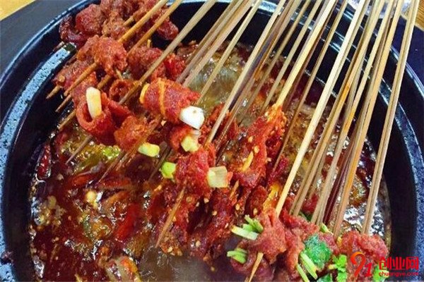 朱七七砂鍋串串香加盟條件