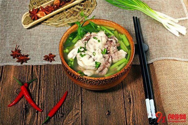 龍頭蹺腳牛肉加盟條件