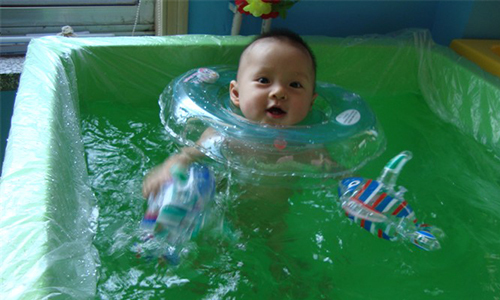 親親天使嬰兒游泳館