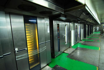 皇冠蛋糕工廠設備3