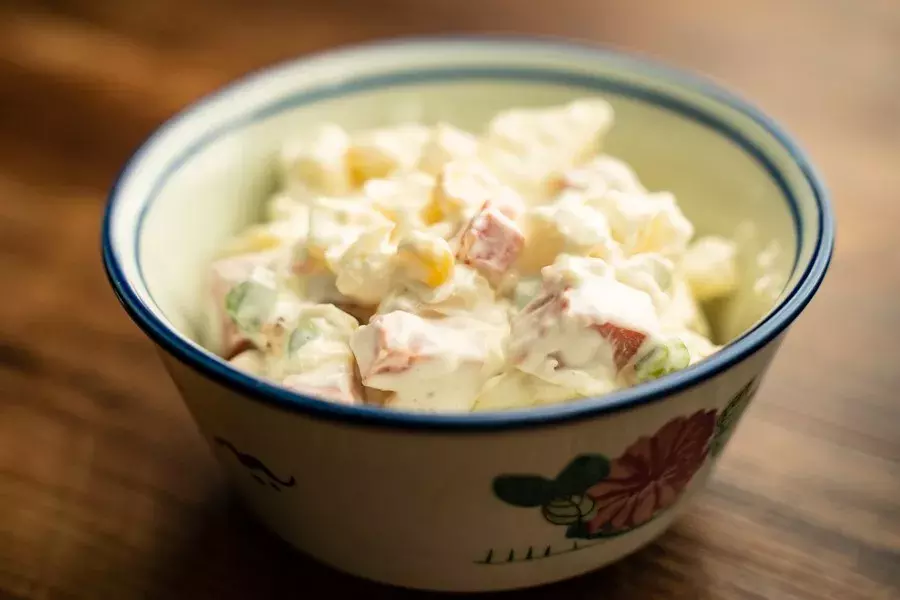 在山林只買大紅腸?你錯過了整桌美食