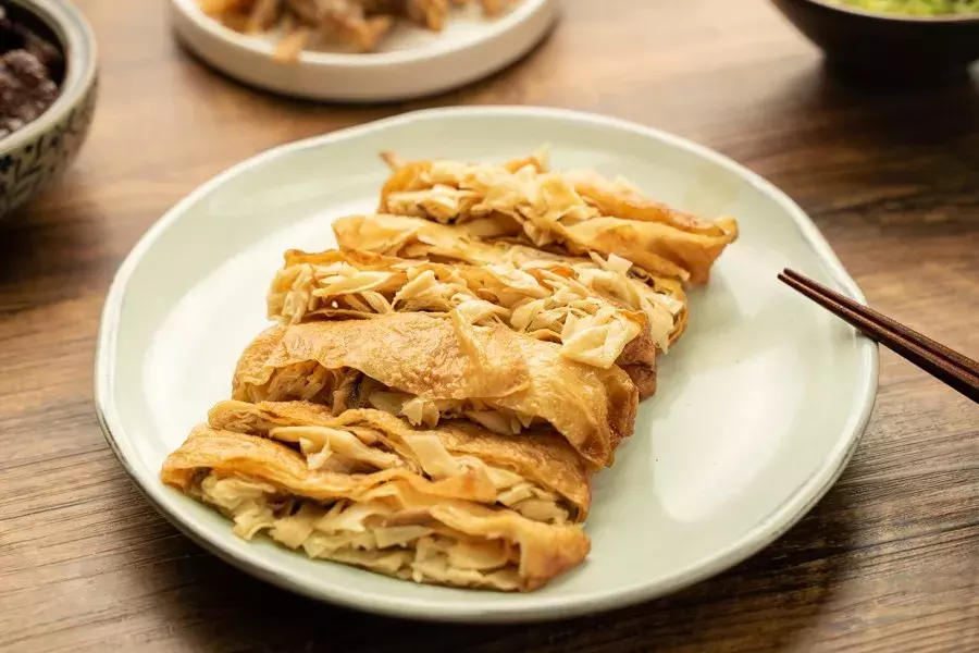 在山林只買大紅腸?你錯過了整桌美食