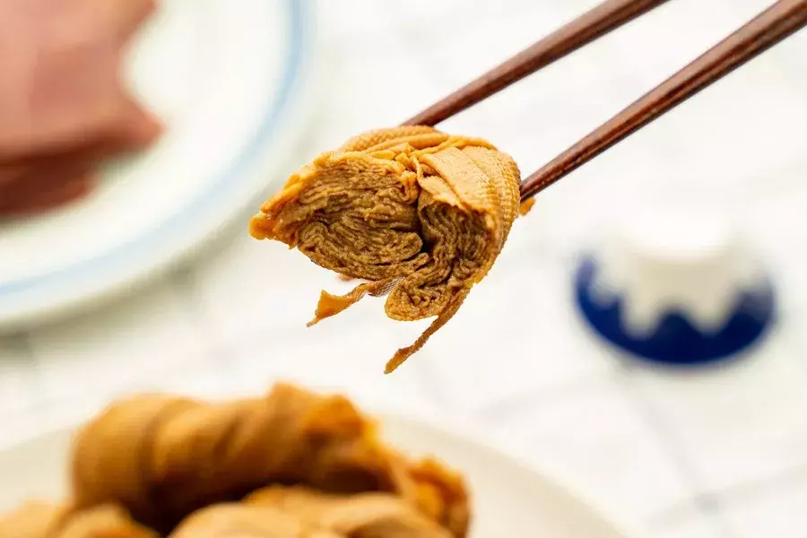 在山林只買大紅腸?你錯過了整桌美食