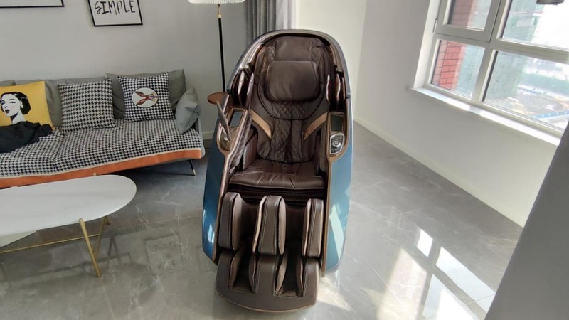 高端按摩椅怎么選？資深體驗官帶來榮泰RT8900按摩椅測評