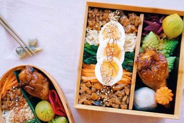 小饞貓烤肉拌飯加盟麻煩嗎