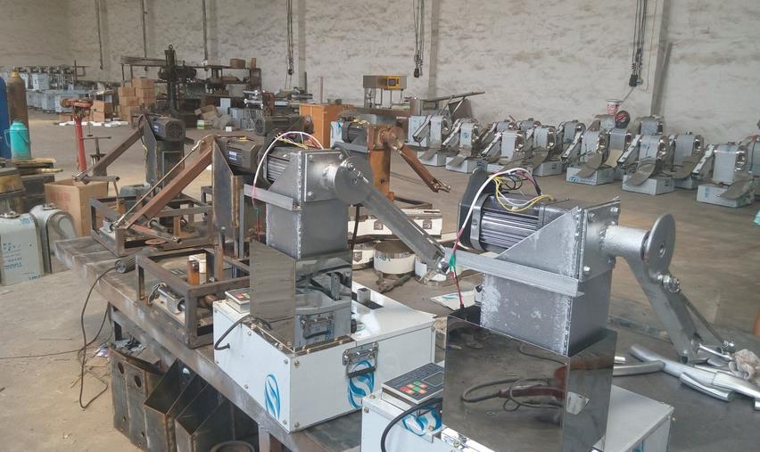 機器人刀削面加盟